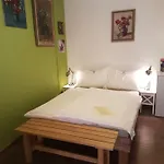 Bed & Breakfast Garni Giacometti 2*