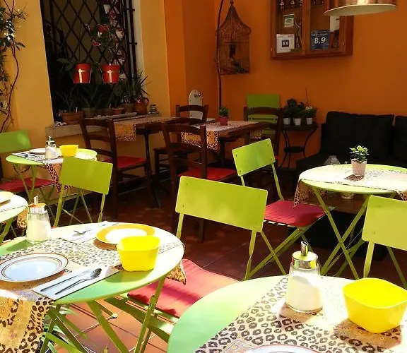 住宿加早餐酒店 Garni Giacometti 洛迦诺