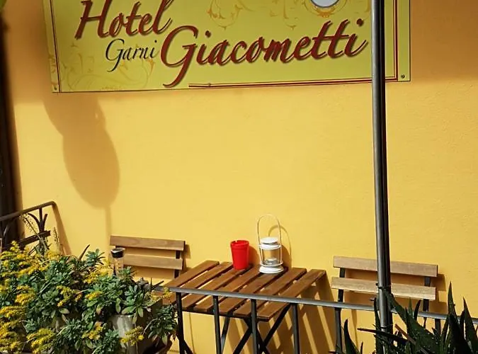 Bed & Breakfast Garni Giacometti Locarno