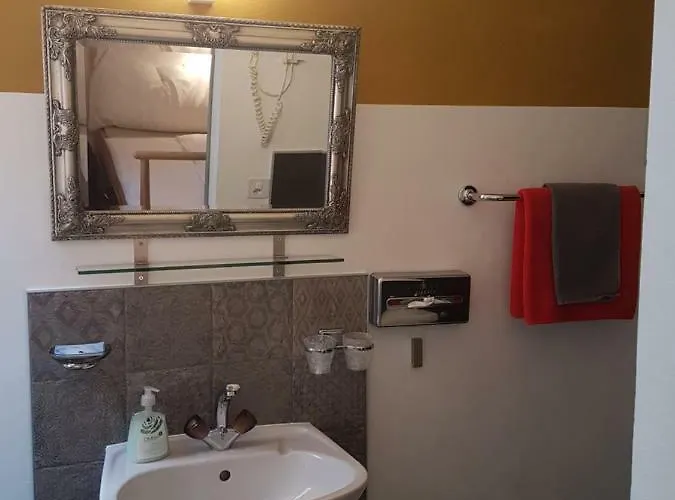 Garni Giacometti B&B 2*